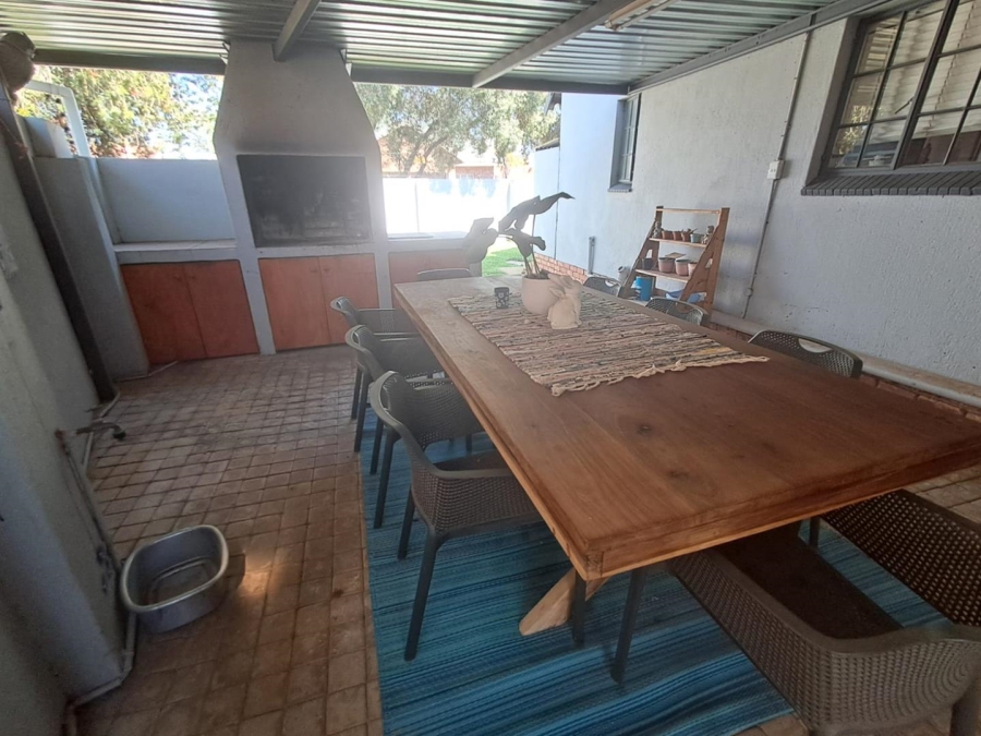 3 Bedroom Property for Sale in Roylglen Northern Cape